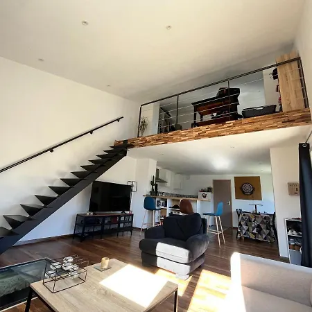 Appartamento Superbe Loft, Degustations Vignoble Familial Villars-en-Pons Esterno foto