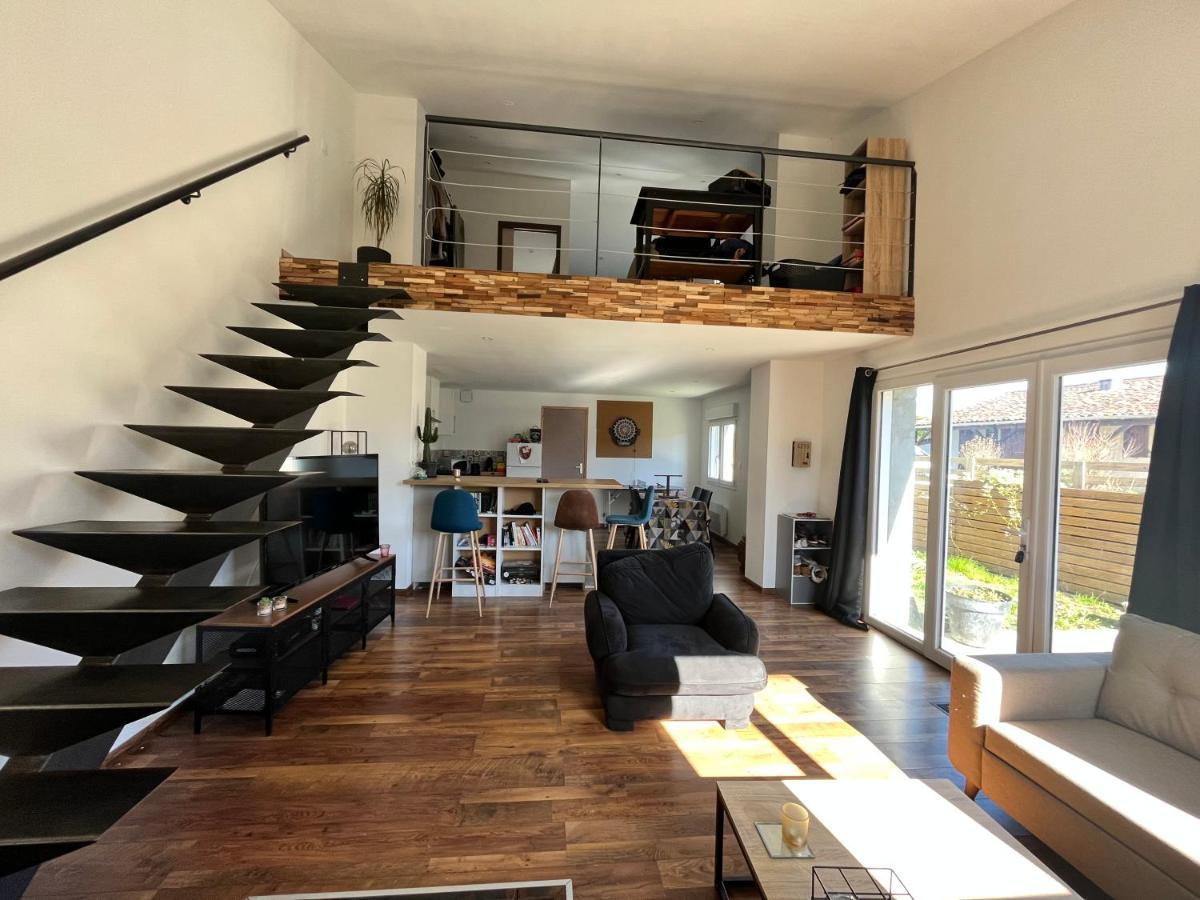 Superbe Loft, Degustations Vignoble Familial Apartment Villars-en-Pons